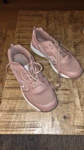 Zaalschoenen mt 34